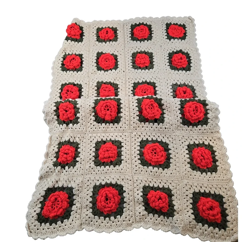 Crochet Lap Afghan Throw Blanket Squares w/ 3-D Roses 33